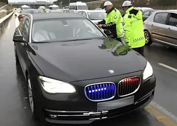 Bakan Yerlikaya açıkladı: Yetkisiz çakar kullanan 11 bin 591 sürücüye işlem yapıldı