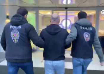 İstanbul merkezli 11 ilde dolandırıcılık operasyonu!