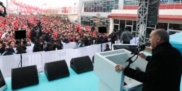 Cumhurbaşkanı Erdoğan: 201 bininci yuvamızın anahtarlarını teslim ediyoruz
