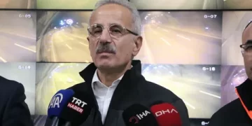 Bakan Uraloğlu duyurdu! 2025’te ulaşımda dev adımlar atılacak