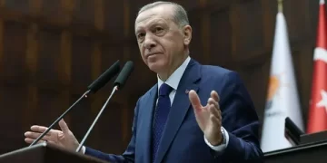 Erdoğan: Çalışan anne-babalar için ücretsiz veya düşük maliyetli çocuk bakım hizmetlerini güçlendireceğiz