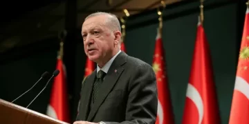 Cumhurbaşkanı Erdoğan: Gün siyaset yapma değil dayanışma, bir ve beraber olma günüdür