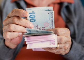 Emekli ve memur zam oranı beli oldu!