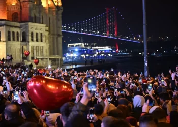İstanbul’da yeni yıl coşkuyla kutlandı