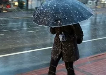 Meteoroloji çok sayıda il için alarm verdi! Kar ve sağanak geliyor