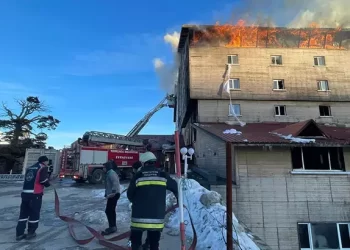 Bakanlardan Kartalkaya yangınına ilişkin açıklama