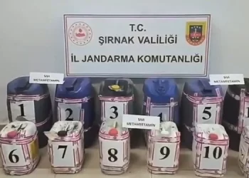 “NARKOKAPAN-11” operasyonunda 375 litre sıvı metamfetamin ele geçirildi