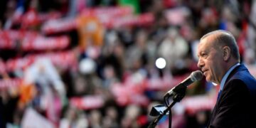 Erdoğan: Suriye üzerinde yeni senaryolar uygulanmasının önüne geçmekte kararlıyız