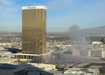 Trump’ın Las Vegas’taki otelinin önünde patlama!