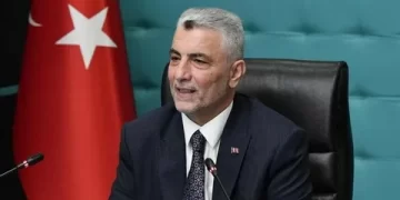 Bakan Bolat: Türk müteahhitleri bugüne kadar 137 ülkede 12 bin 461 proje üstlendi