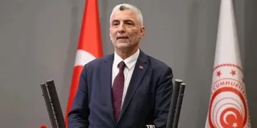 Bakan Bolat: Vize zorluğu azaltılırsa daha fazla Türk turist Slovakya’ya gidecek