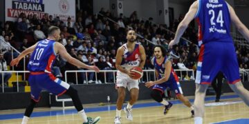 Anadolu Efes, ONVO Büyükçekmece’ye son saniyede kaybetti!