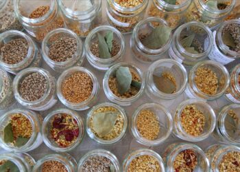 Bakan Yumaklı duyurdu: Ata tohumları Tarım Kredi marketlerde satılacak