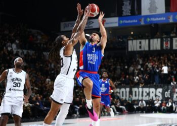Beşiktaş, Anadolu Efes’i farklı geçti!