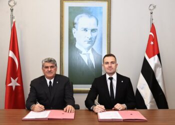 Beşiktaş’tan, Mert Günok’a 2+1 yıllık sözleşme!