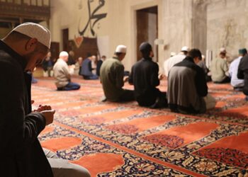 İstanbul Valiliği’nden cuma namazı için yeni genelge!