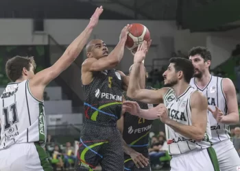 Darüşşafaka Lassa, Petkimspor’u farklı yendi!