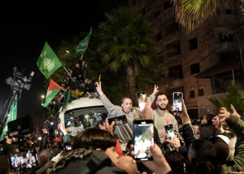 Gazze’de ateşkes ve esir takası anlaşması çerçevesinde 90 Filistinli esir serbest bırakıldı