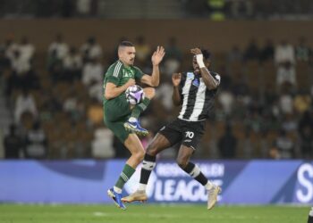 Fatih Terim’li Al Shabab, Al Ahli’ye 3 golle kaybetti!