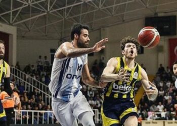 Fenerbahçe Beko, Büyükçekmece’yi son periyotta devirdi!