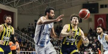 Fenerbahçe Beko, Büyükçekmece’yi son periyotta devirdi!