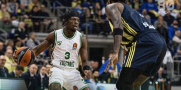 Fenerbahçe Beko, Zalgiris’i 13 sayı geriden gelerek devirdi!