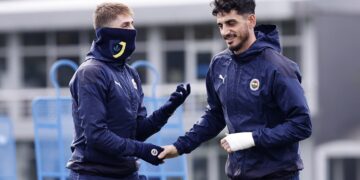 Fenerbahçe’den, 2 sakatlık açıklaması!
