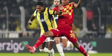 Fenerbahçe, evinde Göztepe’yi 3 golle geçti!