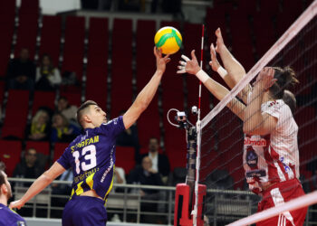 Fenerbahçe Medicana, evinde Olympiakos’a 3-2 kaybetti!