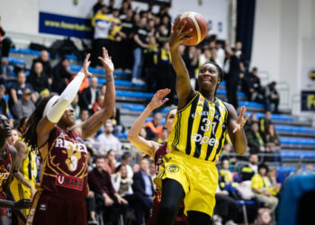 Fenerbahçe Opet, Reyer Venezia’yı farklı yendi!