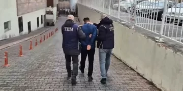 Kayseri’de 2 firari FETÖ hükümlüsü yakalandı