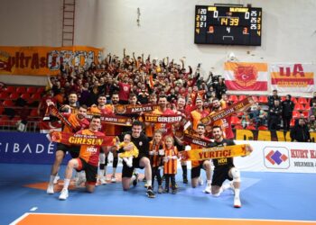 Galatasaray, Akkuş’u deplasmanda set vermeden geçti!