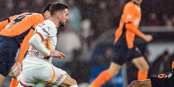 Galatasaray, Başakşehir’i deplasmanda devirdi!