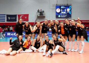 Galatasaray Daikin, Olympiakos’u deplasmanda devirdi!