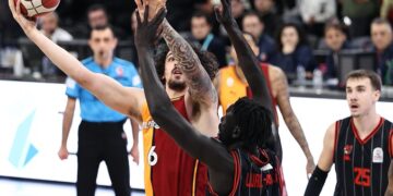 Galatasaray, Manisa Basket’i uzatmada yıktı!