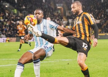 Hull City, uzatmalarda yıkıldı!