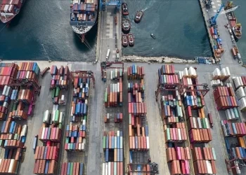 Üç sanayi sektörü ihracat rekoru kırdı