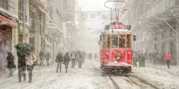 İstanbul’a kar müjdesi mi geliyor? Uzmanlar uyardı Meteoroloji uyardı: İstanbul dahil birçok şehre kar geliyor!