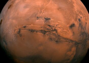 Mars’ta 3,7 milyar yıllık dalga izlerine rastlandı