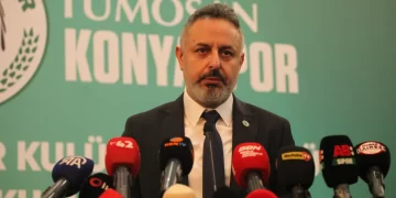 Ömer Korkmaz, Konyaspor’da yeniden başkan seçildi!