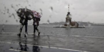 Meteoroloji il il uyardı! Hafta sonu kuvvetli sağanak yağışa dikkat