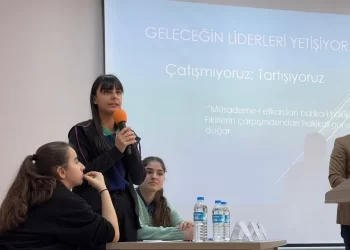 Sinop’ta, ‘Geleceğin Liderleri Yetişiyor’ münazara etkinliği düzenlendi!