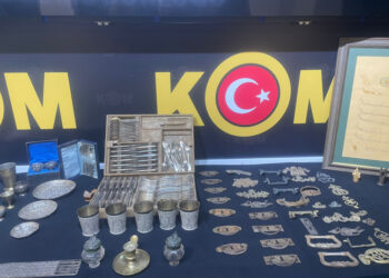 1,5 milyon TL değerinde 243 adet tarihi eser ele geçirildi