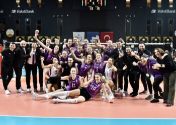VakıfBank, Zeren Spor’a evinde kaybetti!