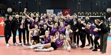 VakıfBank, Zeren Spor’a evinde kaybetti!