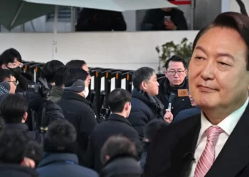 Güney Kore’de kriz: Polis, Devlet Başkanı Yoon’u gözaltına alma planından vazgeçti