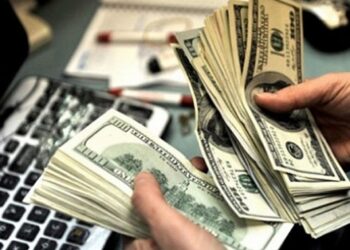 Özel sektörün yurt dışı kredi borcu azaldı