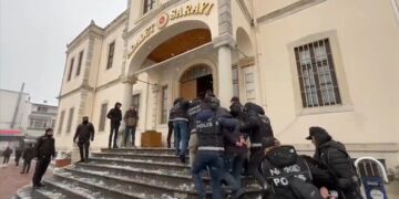 “HÜCRE-14” operasyonlarında 11 şüpheli yakalandı