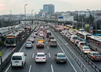 İstanbul'da bugün bazı yollar trafiğe kapatılacak İstanbul’da bugün bazı yollar trafiğe kapatılacak