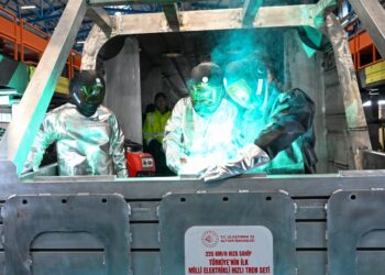 Milli Elektrikli Hızlı Tren Seti 584 Yolcu Kapasiteli Olacak